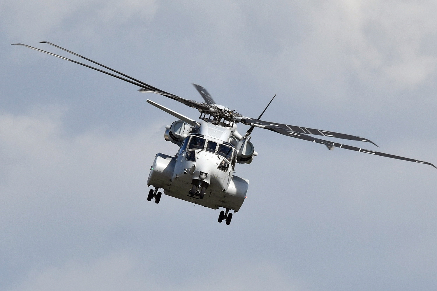A CH-53K King Stallion heavy-lift cargo helicopter