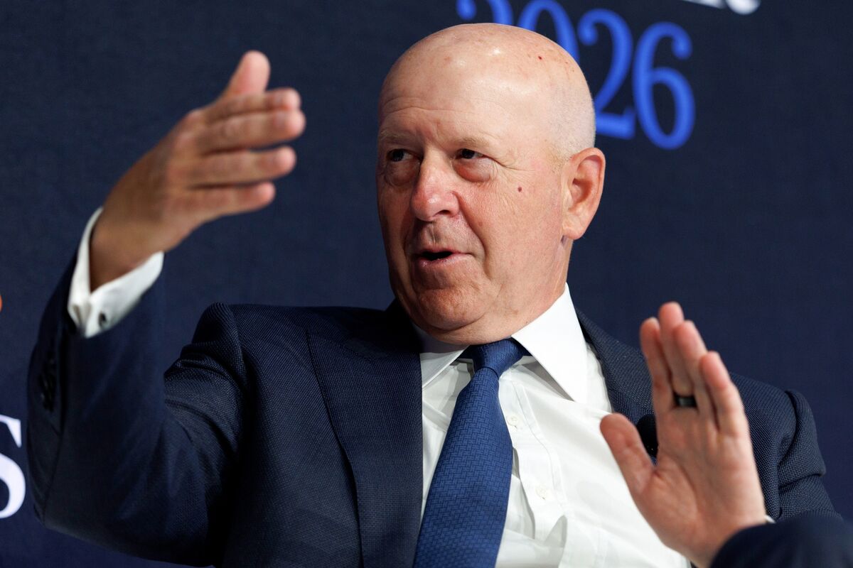 bloomberg.com - Todd Gillespie - Goldman CEO Sees Noise Persisting on Retail Private-Credit Funds