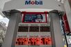 US Gasoline Tops $4 For First Time Since 2022 On Iran War