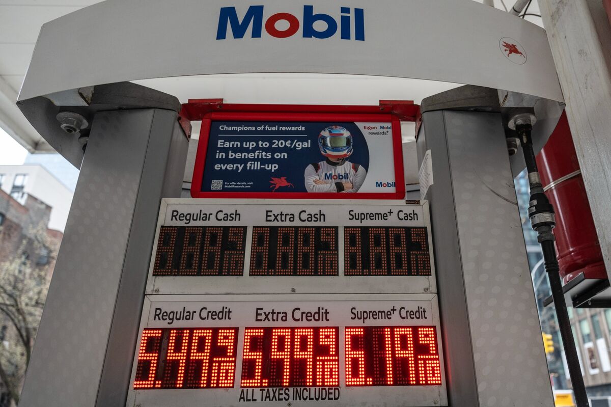 assets.bwbx.io image