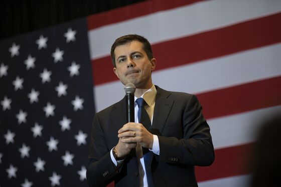 Buttigieg Makes Final Iowa Pitch, Leaning into Historic Campaign