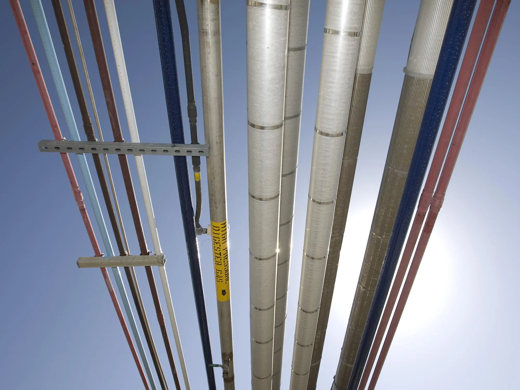 Pipes that transport methane gas and water run through the O