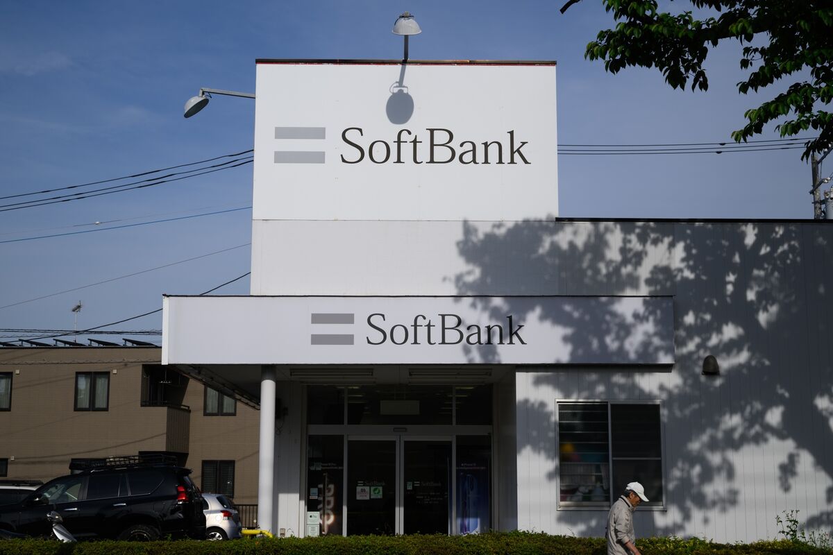 SoftBank Posts First Annual Profit in Four Years on AI Investment Gains
