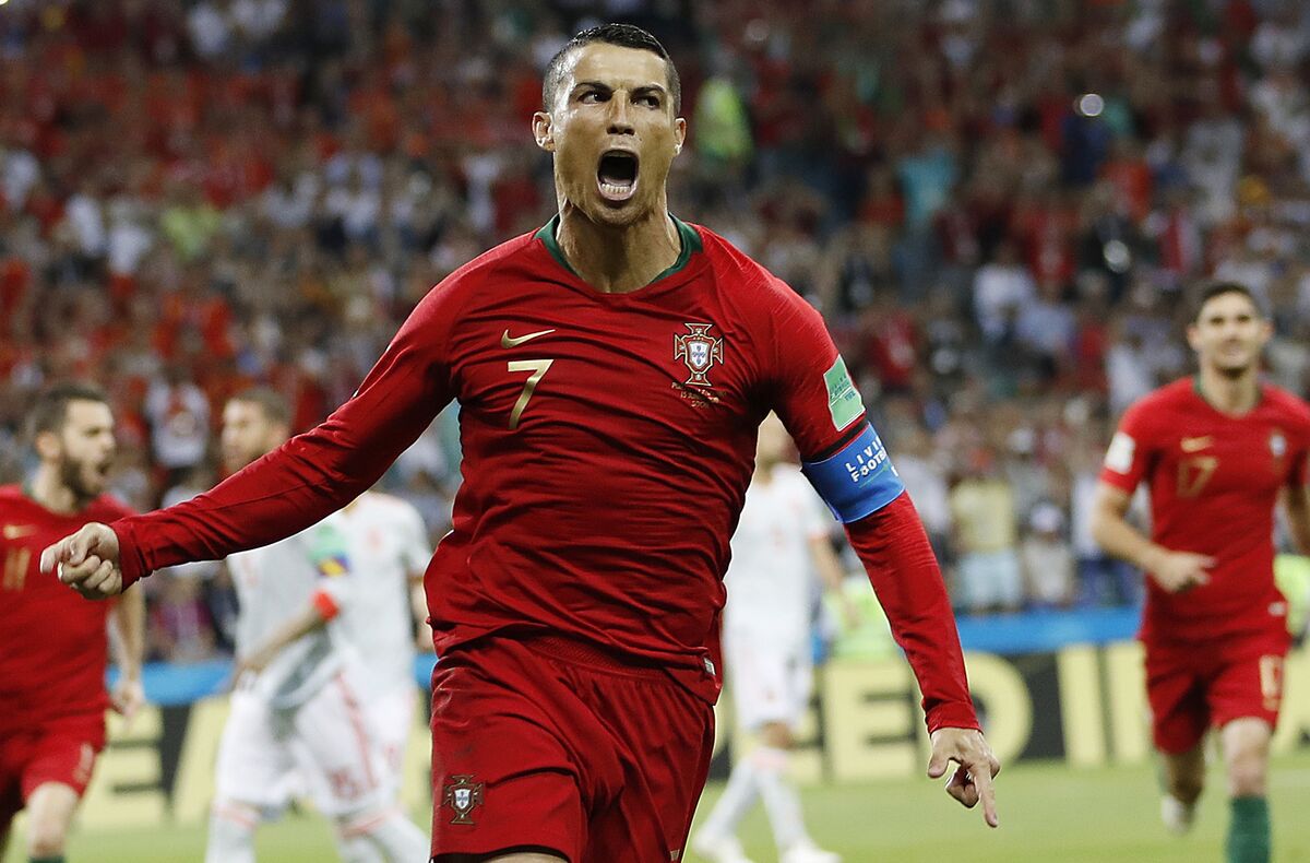 Cristiano Ronaldo To Lead Portugal Squad in Qatar FIFA World Cup 2022 -  News18