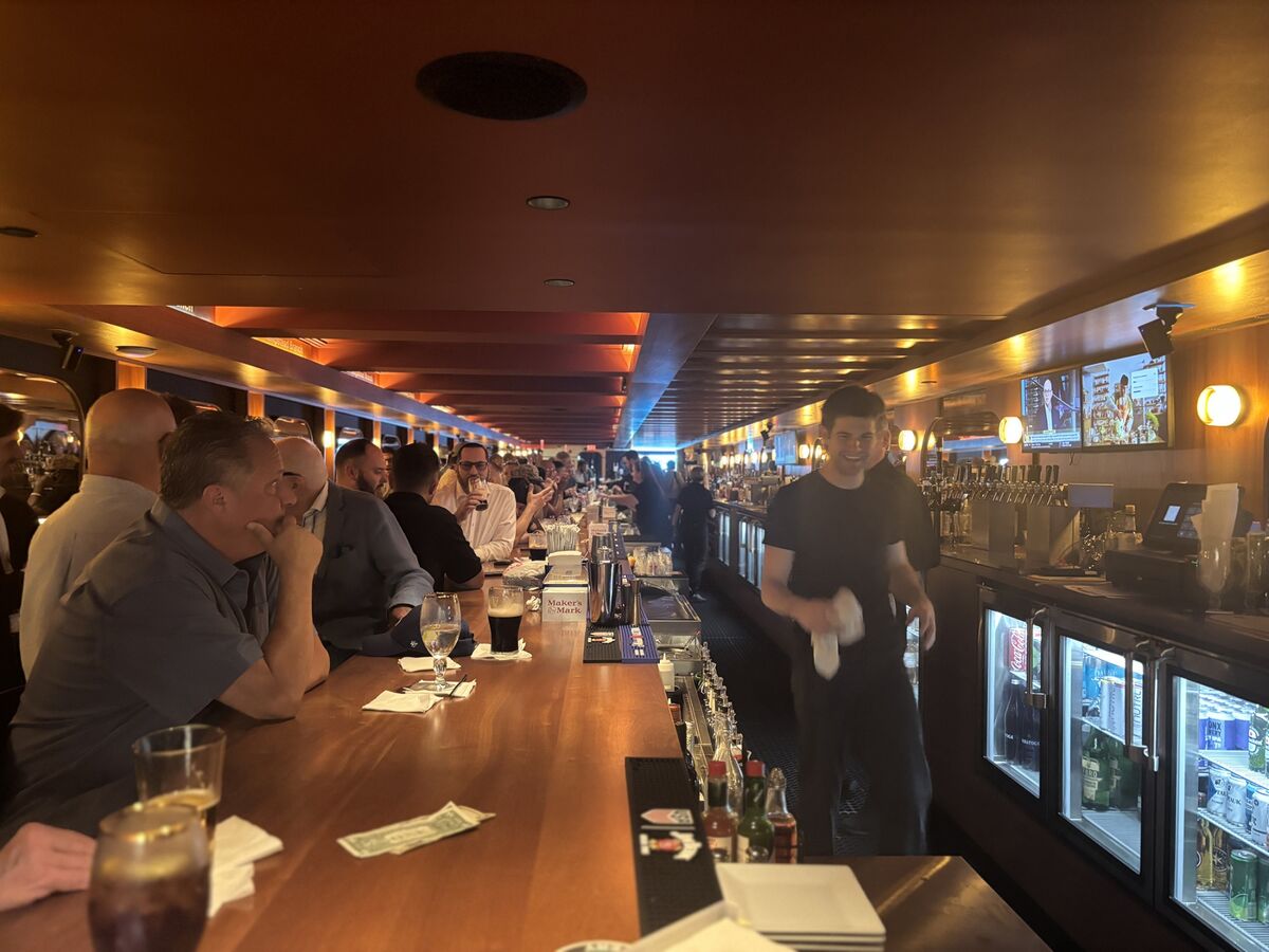 NY Penn Station’s Tracks Bar Reopens After Seven-Year Absence