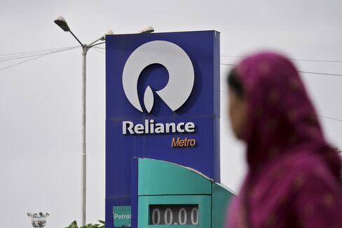 Goldman Picks Reliance as Bharti Favored in Top 10