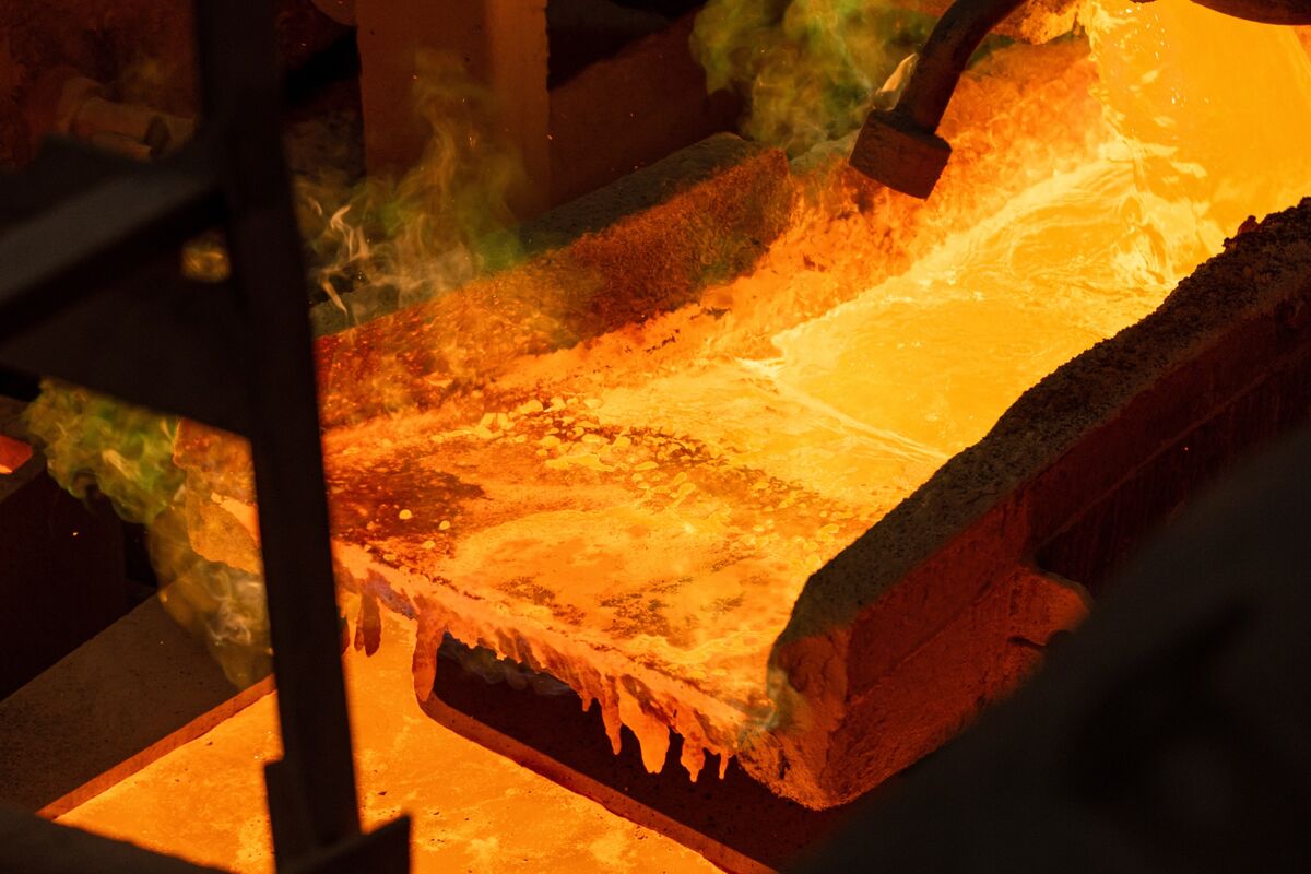 Metals Gain as Chinese Trade Data Indicates Robust Demand