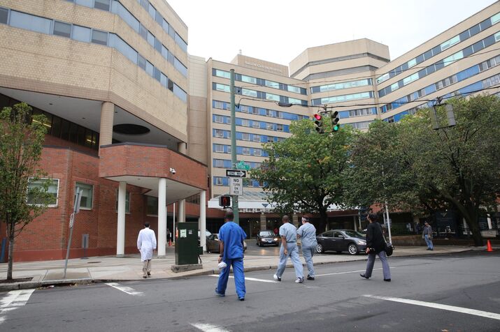 US - Ebola - Yale Student tested for Ebola Virus at New Haven Hospital