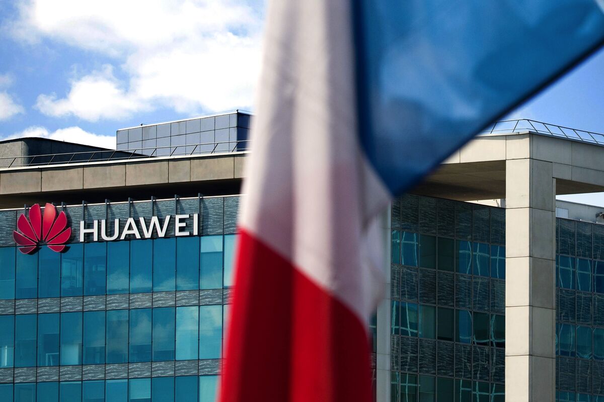 Huawei’s French Offices Searched by Financial Prosecutors