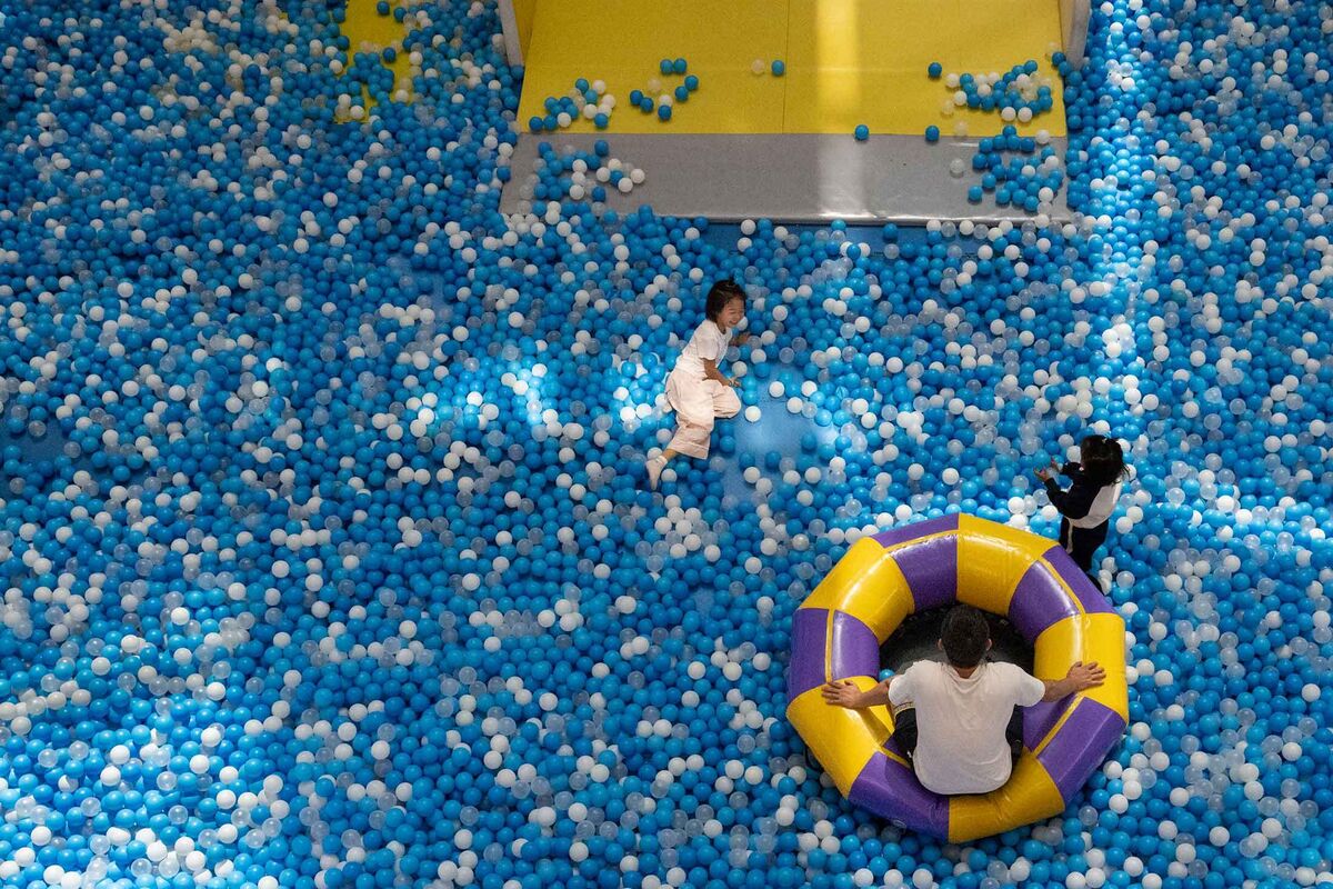 ⚫️ BLOOMBERG: Una città cinese dell'acciaio promuove politiche pro-nataliste per aumentare le nascite