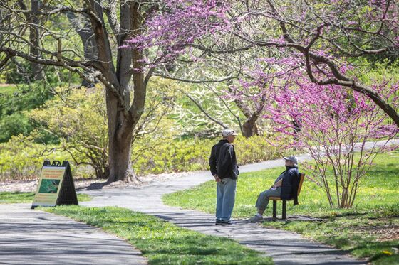 A Sign of Post-Pandemic Spring: Sniffing Mother’s Day Lilacs
