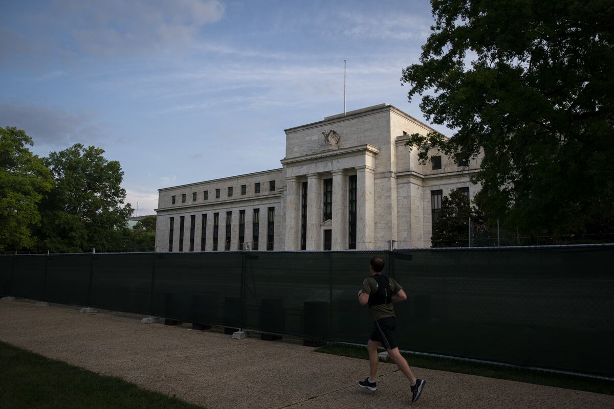 Fed’s Beige Book Sees US Growth as Stable or Slightly Weaker