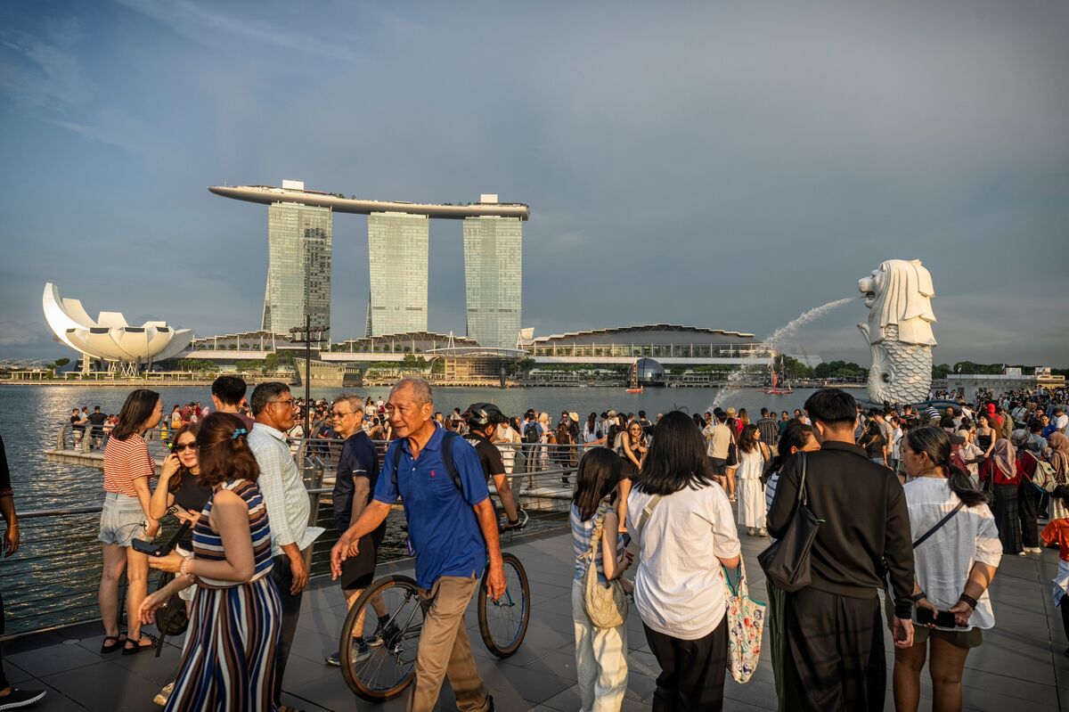 Singapore Must Train More People to Build AI, Top Official Says