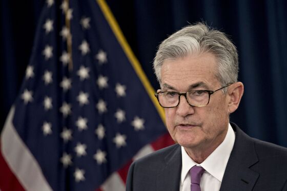 Powell Heads to Congress With Rate Cut in Play, Risk on His Mind
