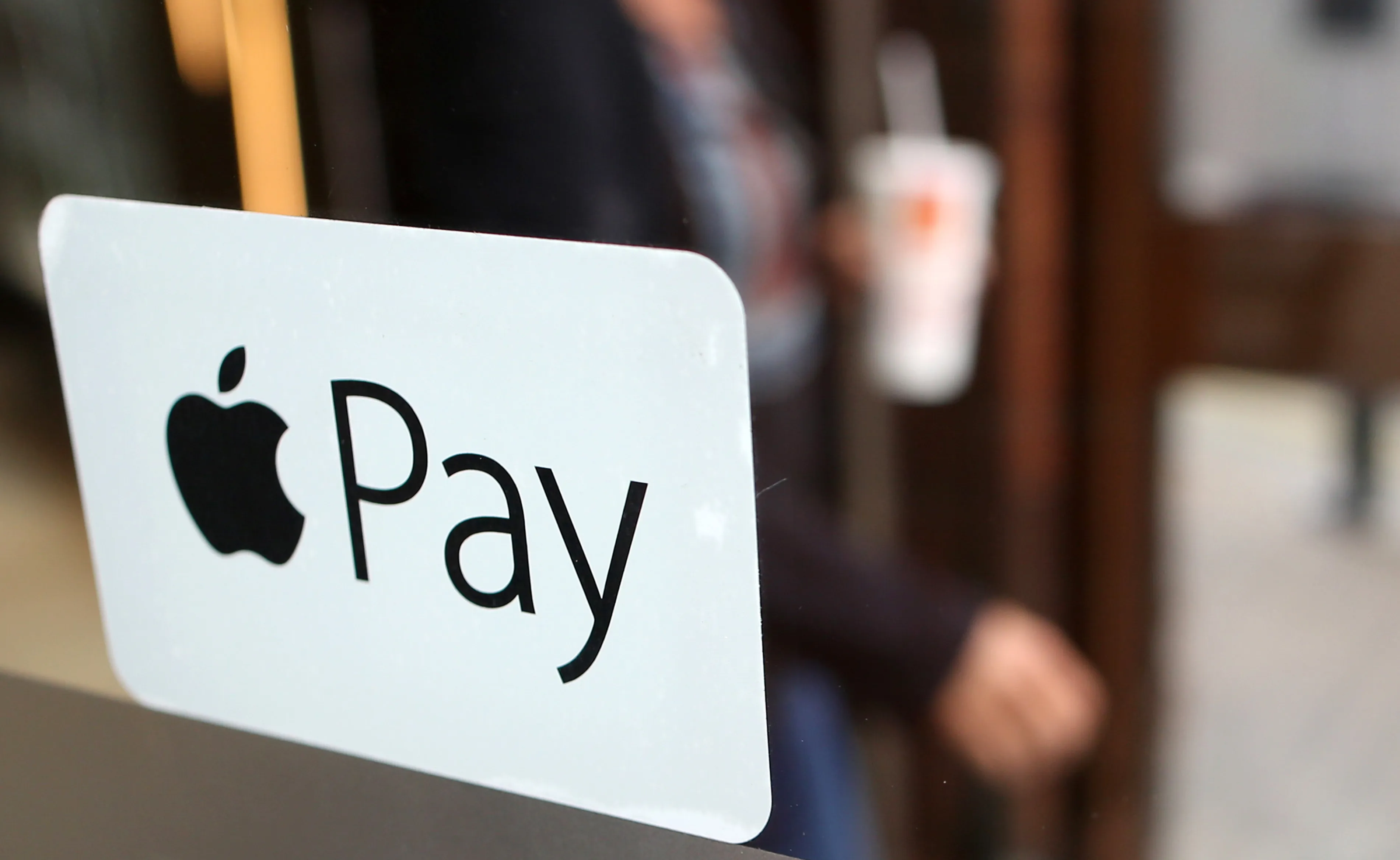 Apple Pay launches in the U.K.