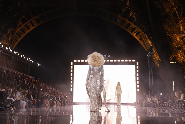 "Le Défilé L'Oréal Paris - Walk Your Worth" : Runway - Paris Fashion Week - Womenswear Spring/Summer 2024