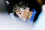 Bill Gates, billionaire and co-founder of the Bill and Melinda Gates Foundation, plays bridge at an event on the sidelines of the Berkshire Hathaway Inc. annual shareholders meeting in Omaha, Nebraska, U.S., on Sunday, May 5, 2019.