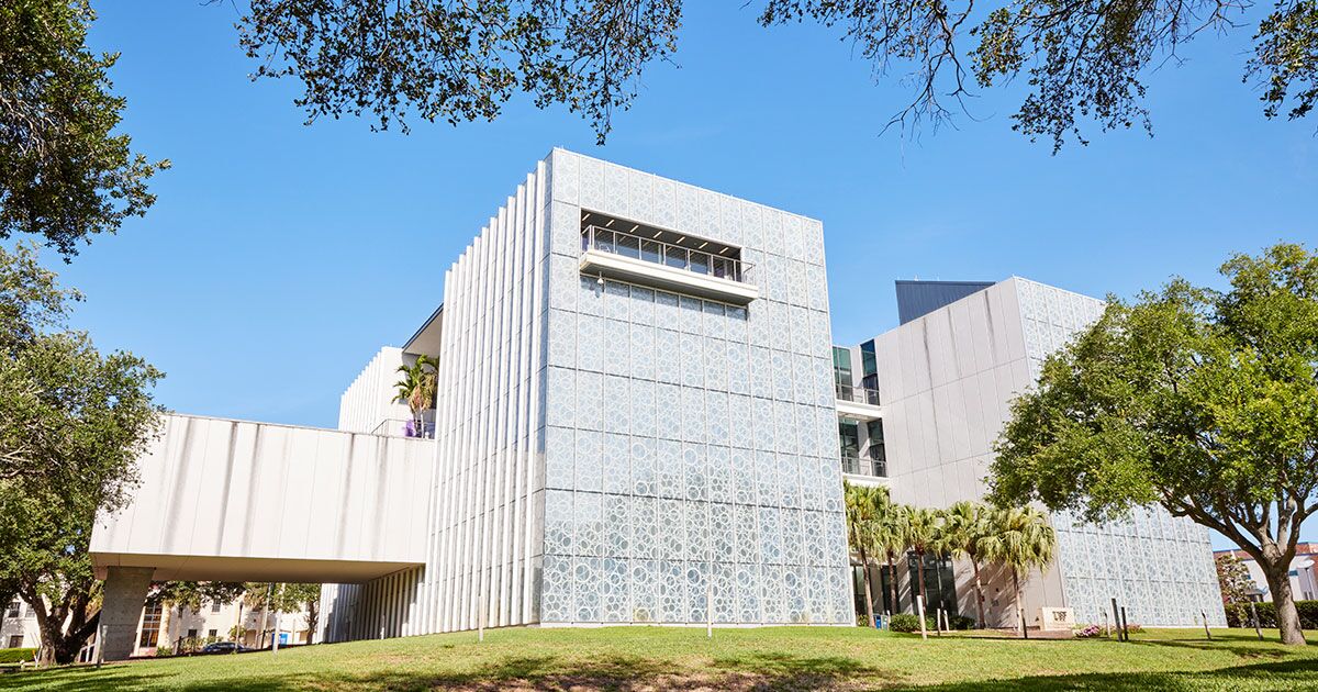 Business Schools Need Cash. Some Are Counting On Executive Education