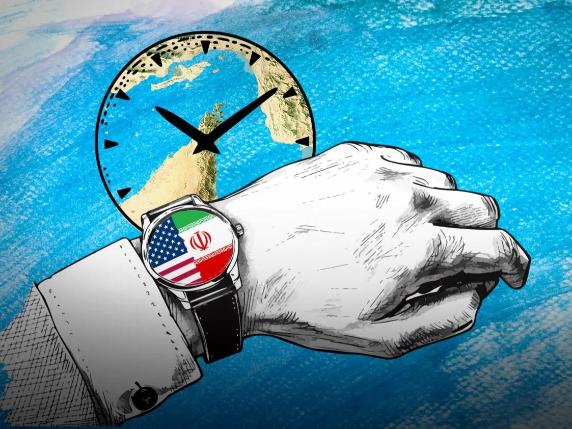 IMAGE_HAND_WATCH_US_IRAN_STRAIT