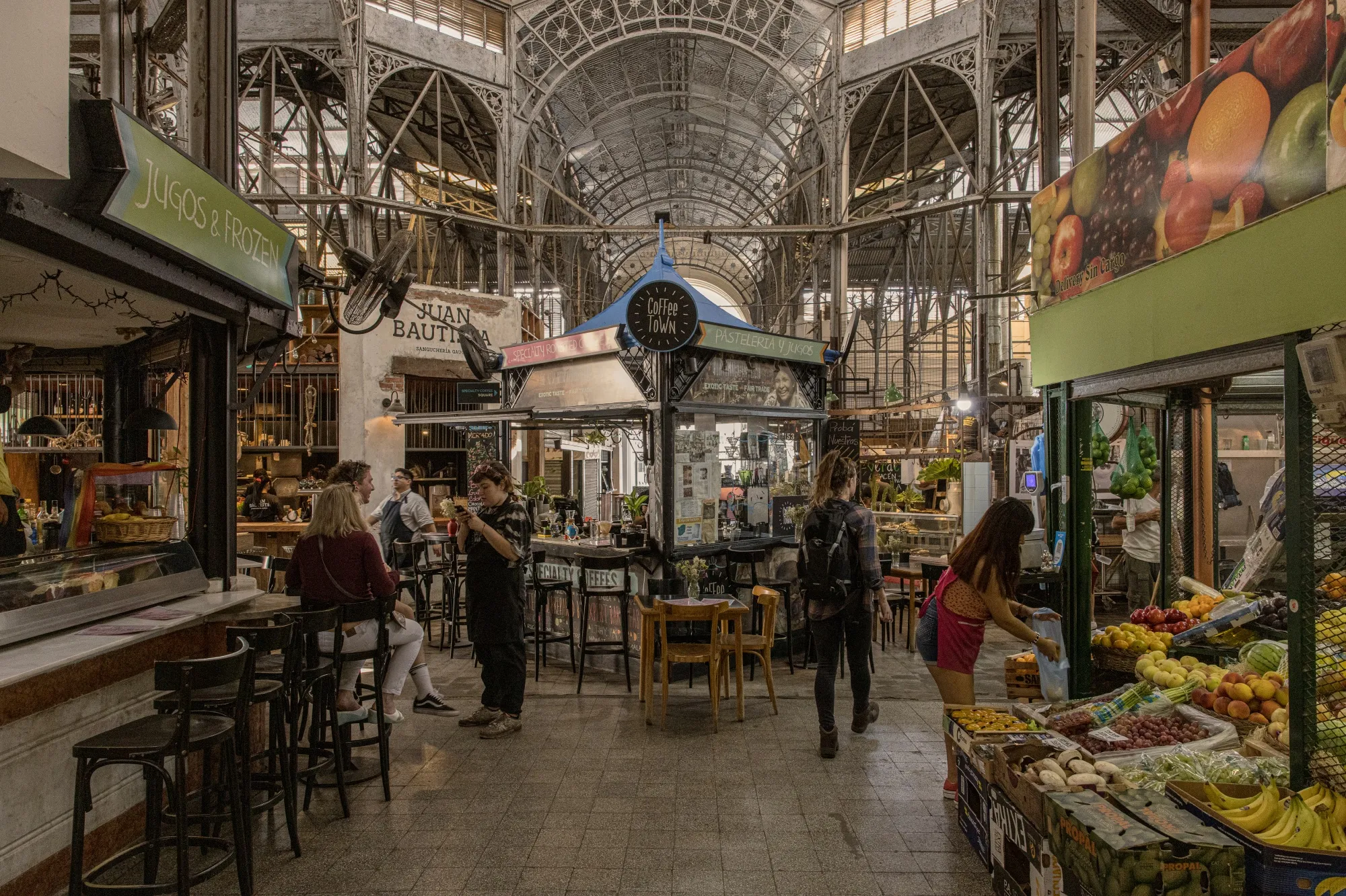 Markets and restaurants in Buenos Aires.