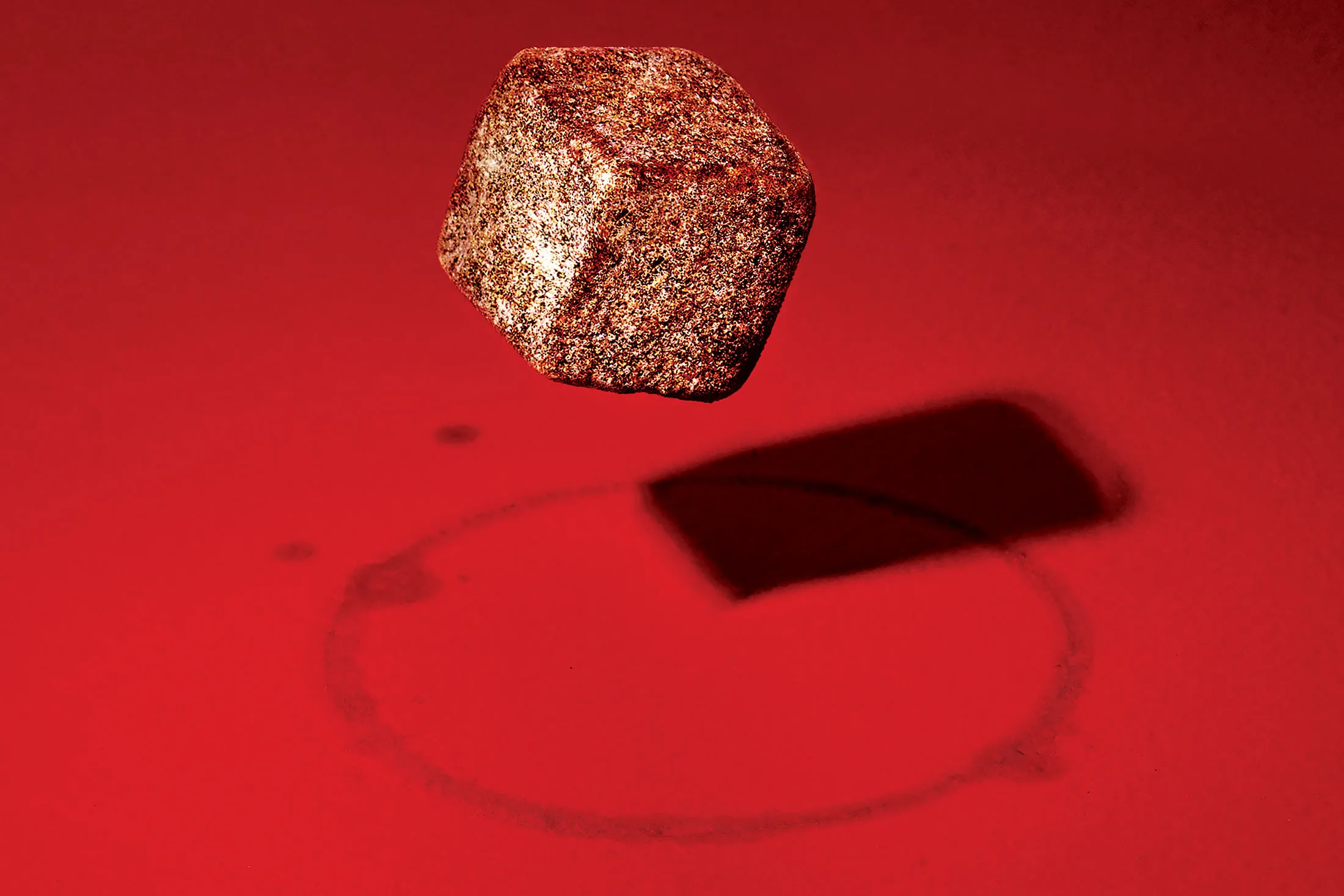 One Go Cube has 50mg of caffeine, equivalent to about half a cup of coffee, along with folic acid, vitamins B6 and B12, and the amino acid L-theanine, which boosts the effects of caffeine.
