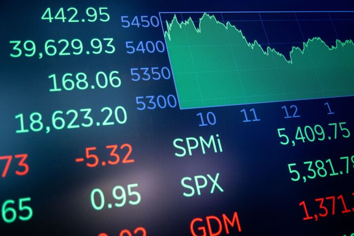 Stocks Notch Back-to-Back Rally As Dollar Climbs