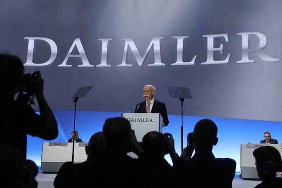 Daimler's Dr. Z Hands Over Reins With Need for Deep Savings