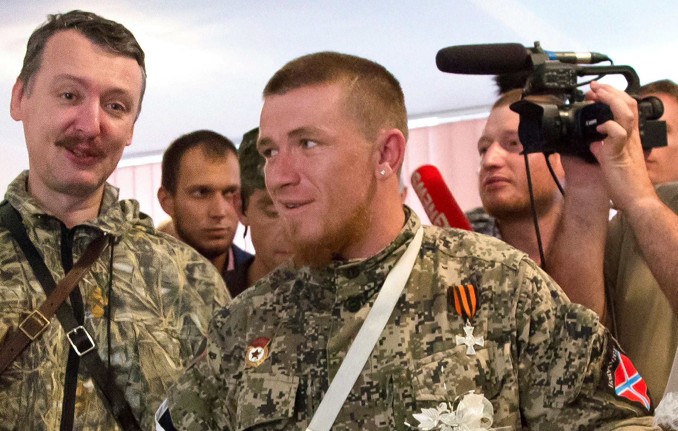 Arsen Pavlov, center, was also known as Motorola.
