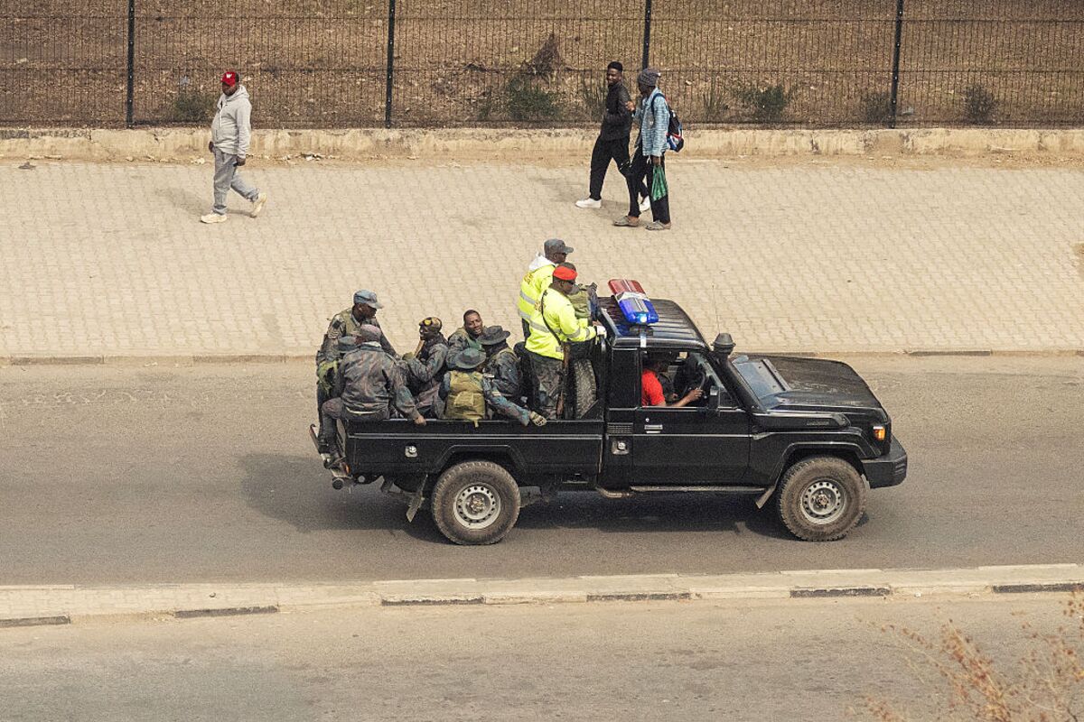 Zambia Ties Shootout at Opposition Leader’s Home to Alleged Plot
