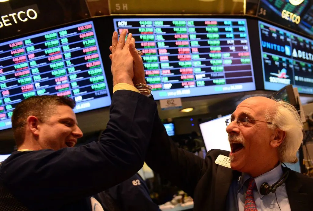 A high-five for the public markets.&nbsp;