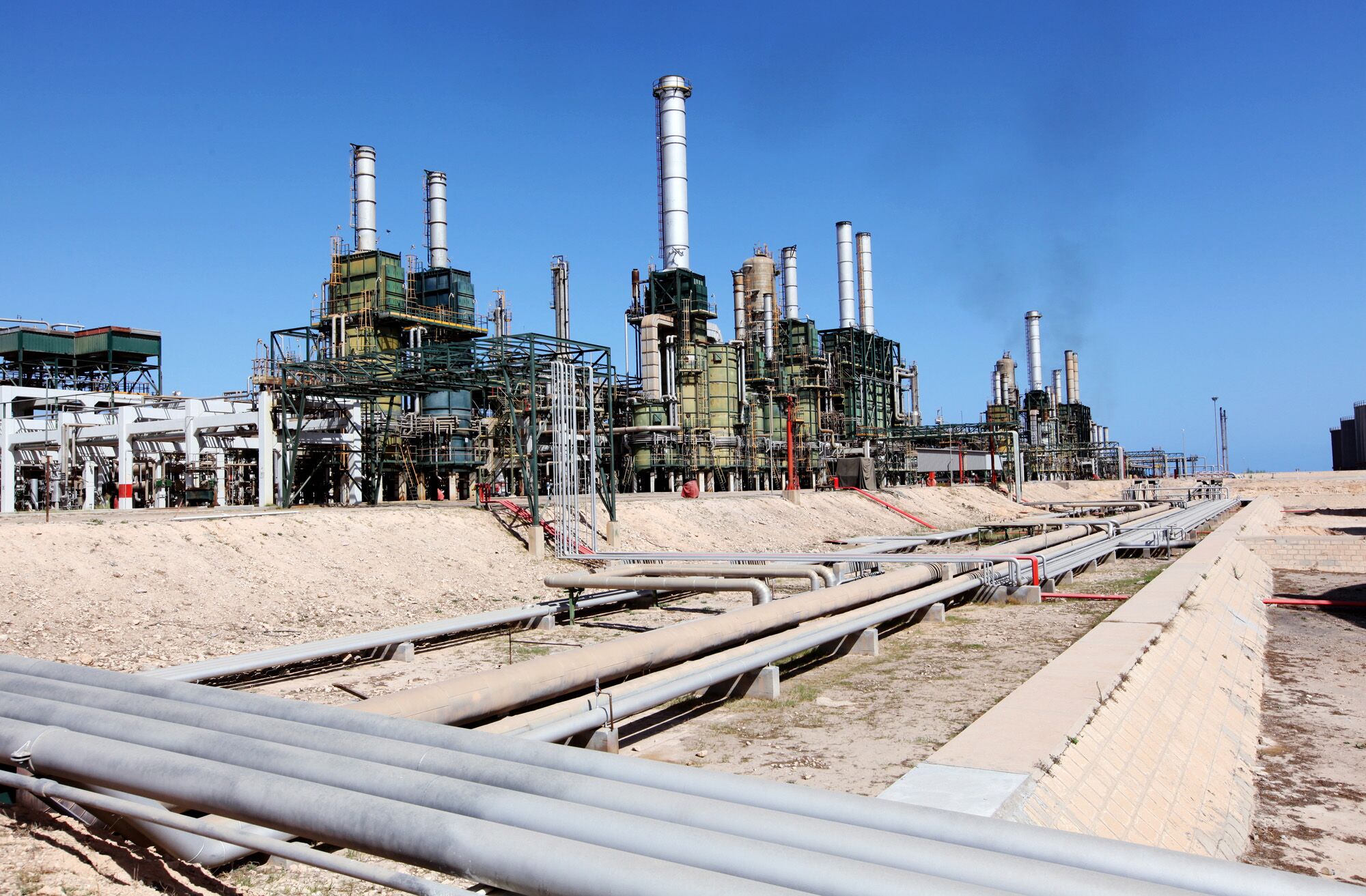Fire Erupts at Zawiya Refinery as Libya Declares Emergency