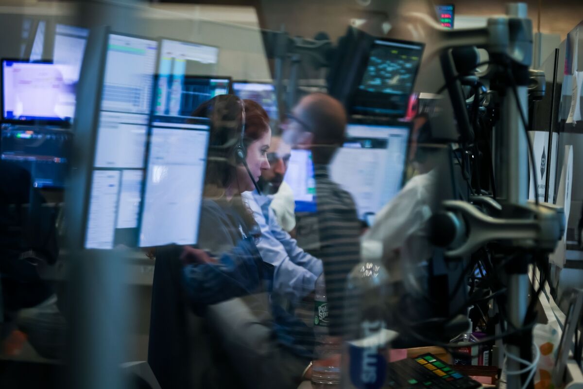 Why Are Stocks Hitting Records Amid US Uncertainty?