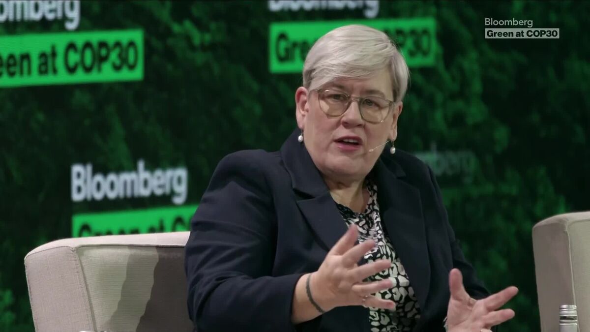 UK, Singapore Leaders on Future of Carbon Markets