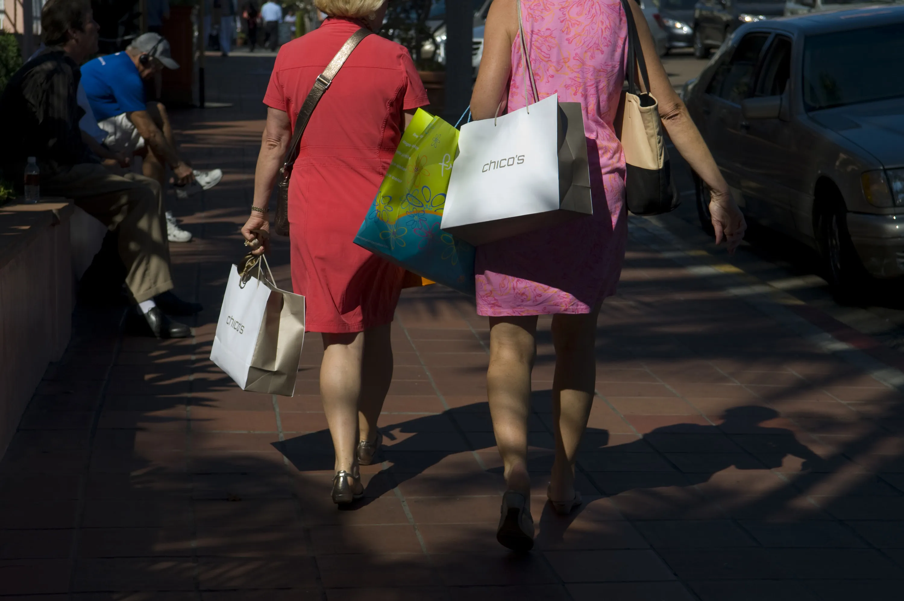 Shoppers carry Chico's&nbsp;bags in downtown La Jolla, California.