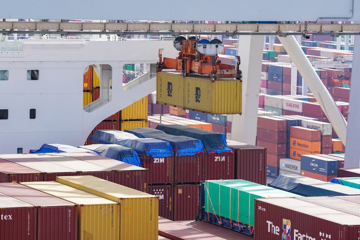 US Proposes New Levies on Partners as Trump Rebuilds Tariff Wall