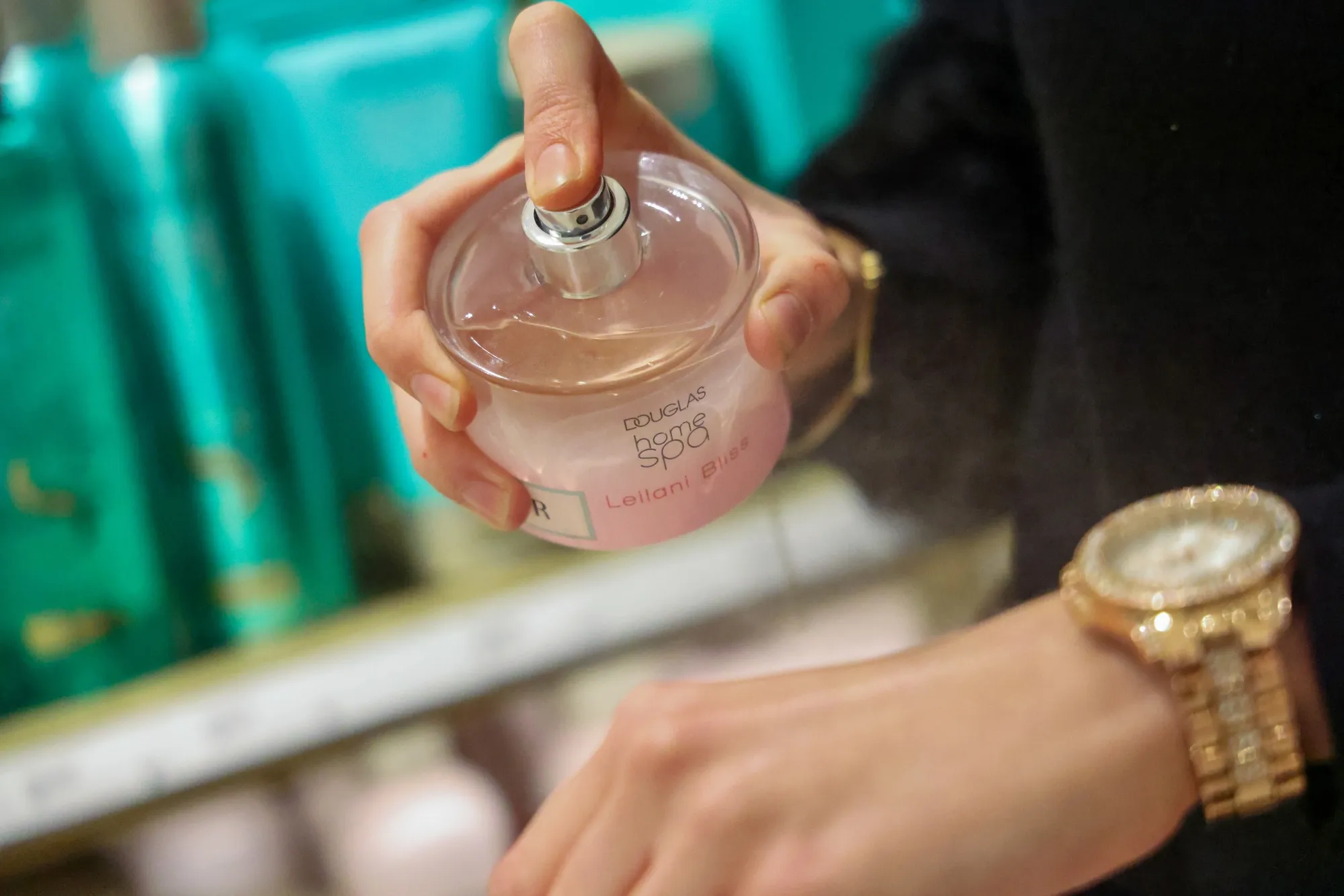 Douglas Home Spa Leilani Bliss Eau de Toilette.