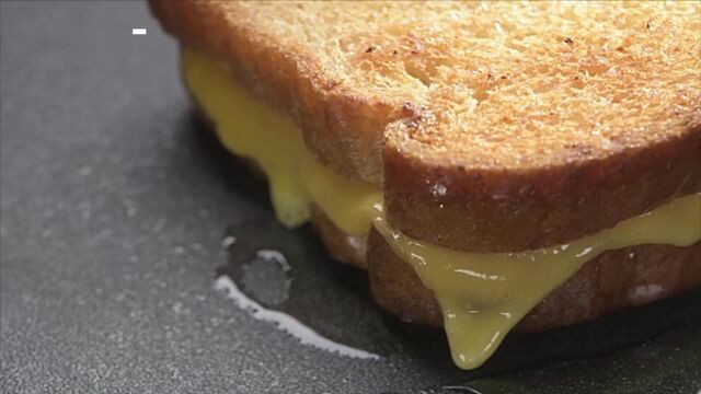 Video player cover image