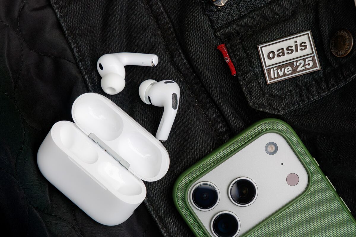 Apple’s AirPods Pro 3 Earbuds Offer Enough Upgrades to Be a Must-Have