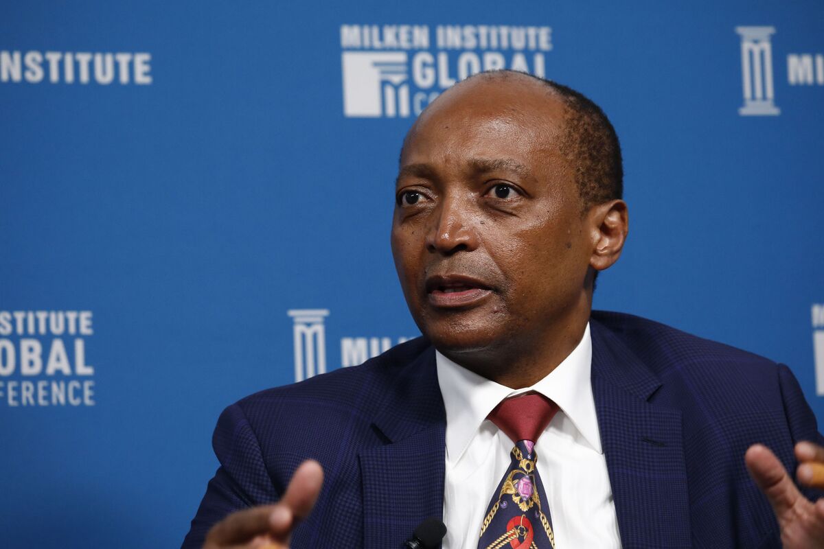 South Africa Billionaire Patrice Motsepe's Firm Switches to Banks, Shuns  Mining - Bloomberg