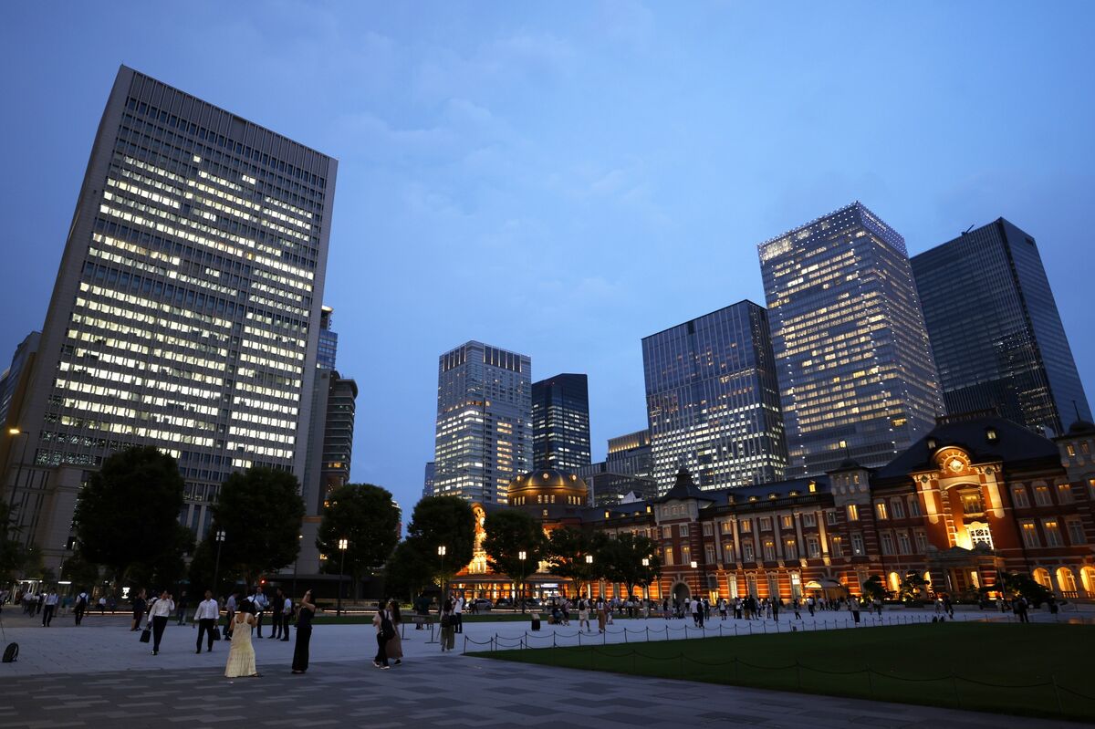 Japan’s Super-Long Bond Yields Rise as War Fuels Inflation Fears