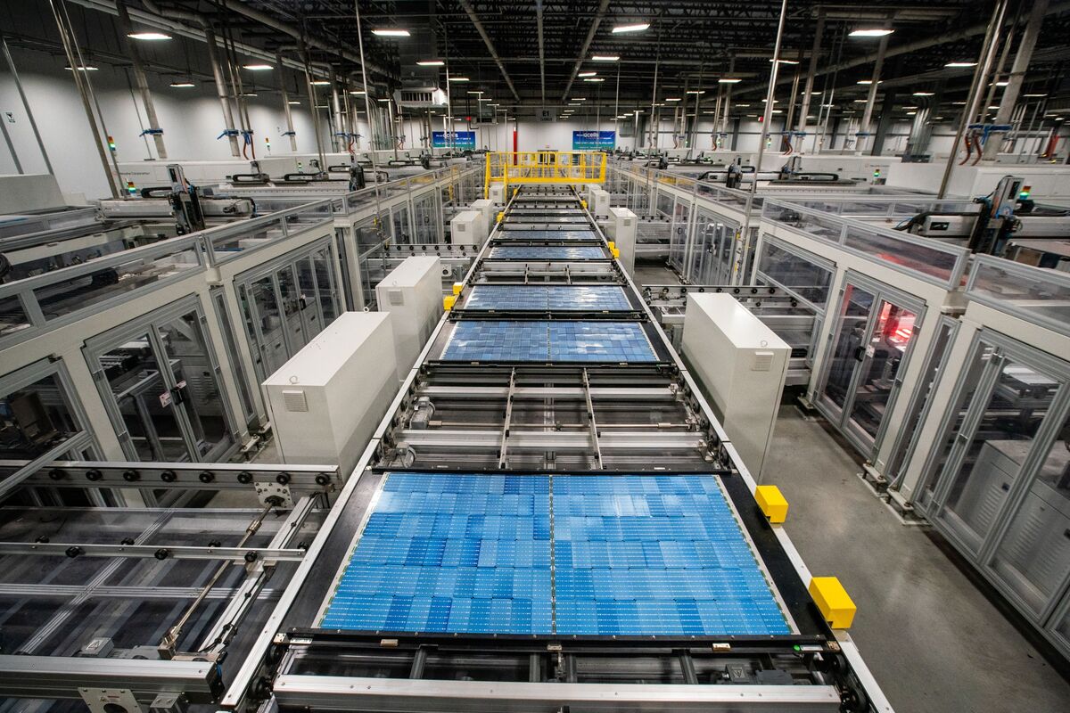First Solar to Invest $1.1 Billion in Fifth US Solar Panel Factory ...