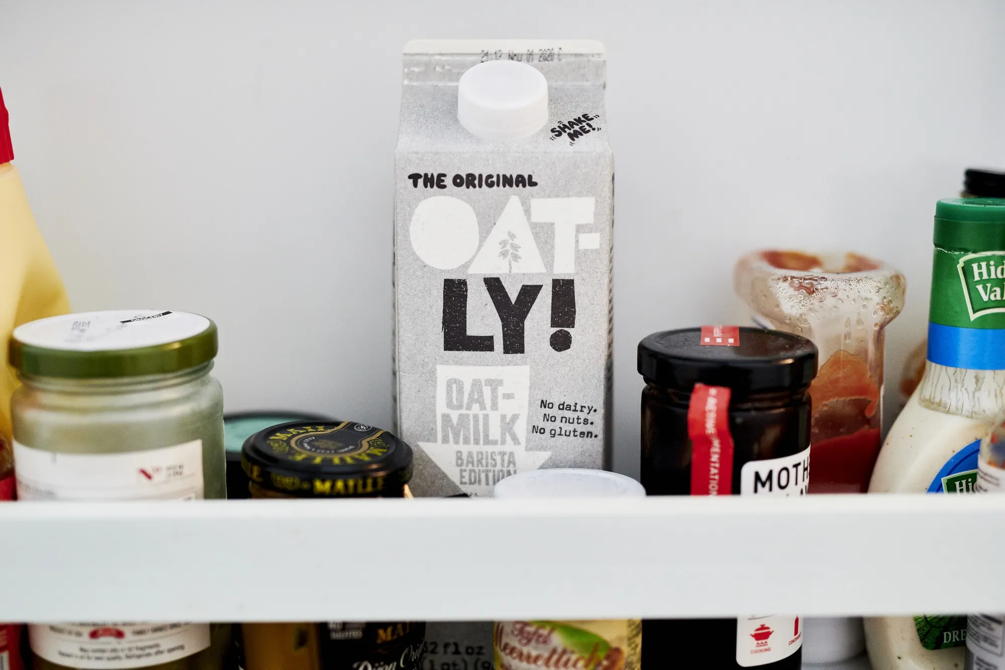 Oatly oat milk