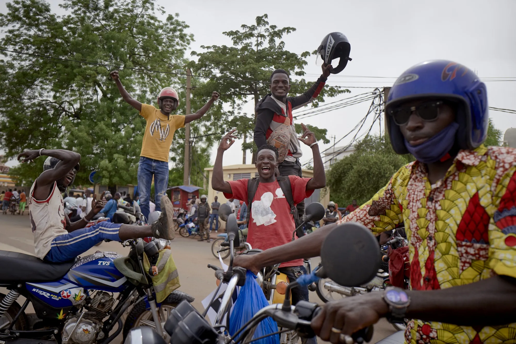 Supporters of Malian Armed Forces (FAMA) gather at Independence square in Bamako on May 28.