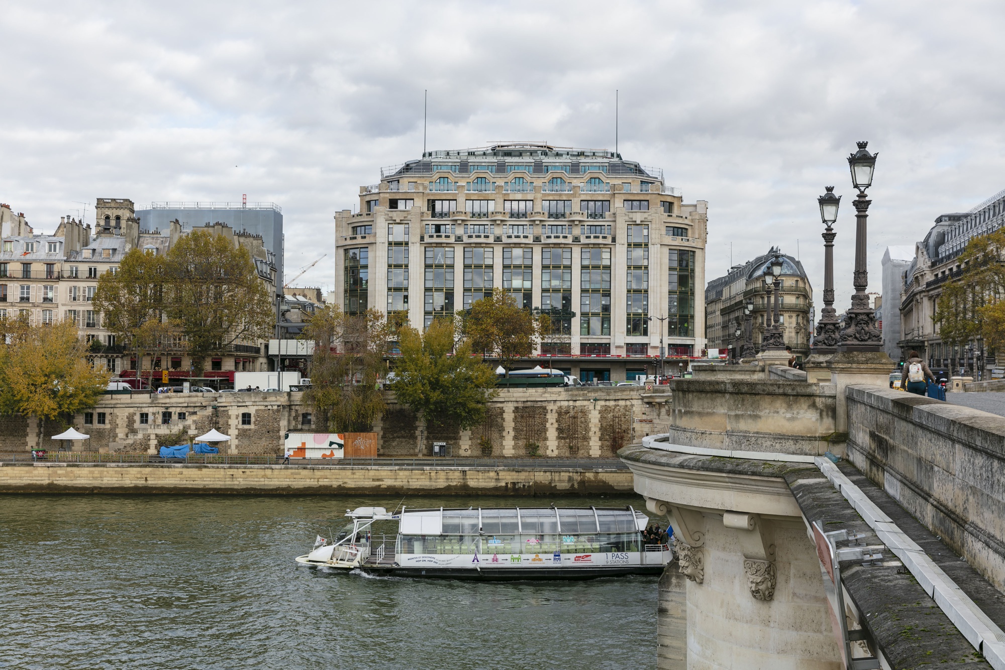 LVMH buys Vuitton superstore building on Champs Elysées, amid