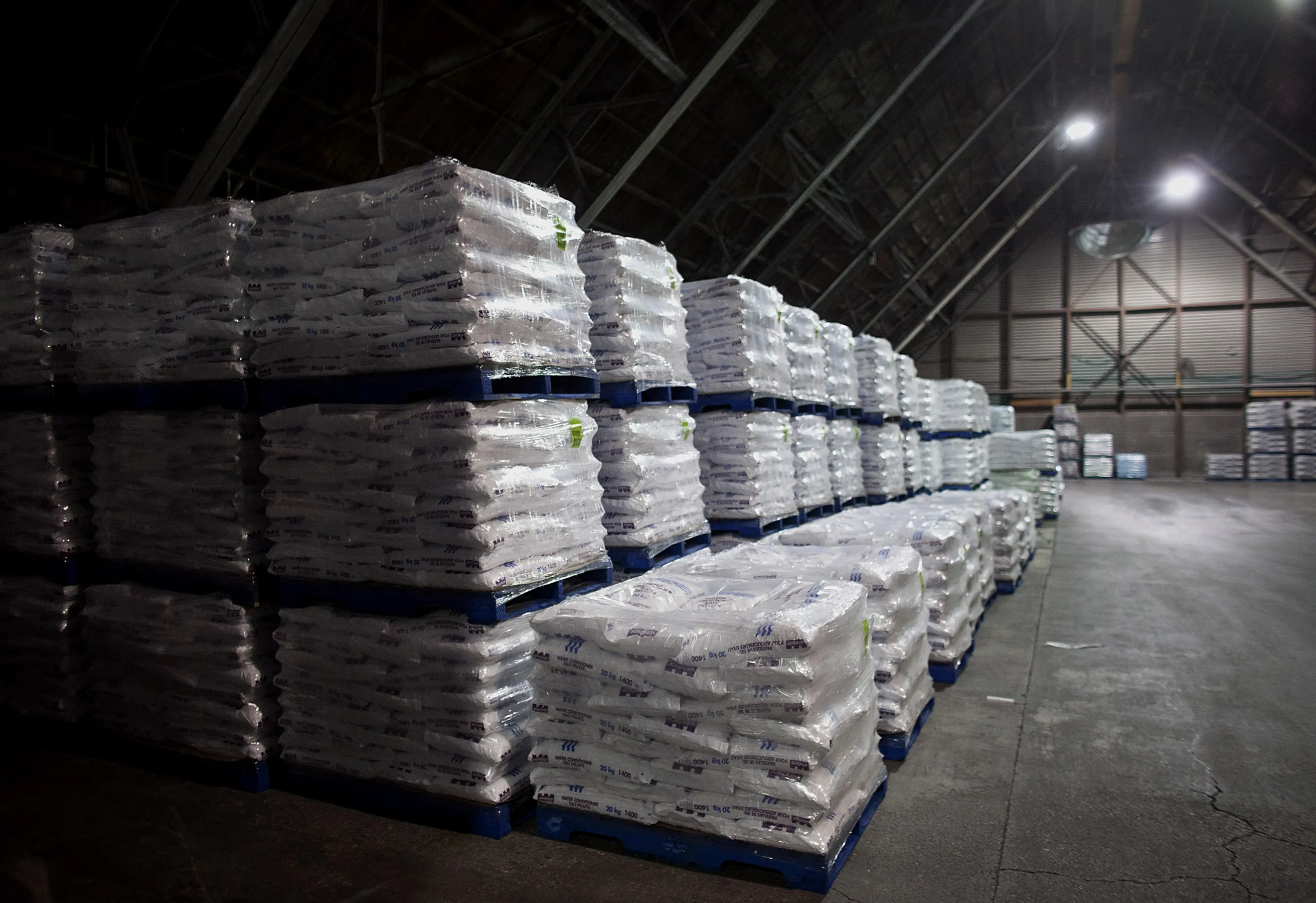 Canada is on the verge of a warehouse building boom as soaring demand for online goods is expected to continue beyond the pandemic.