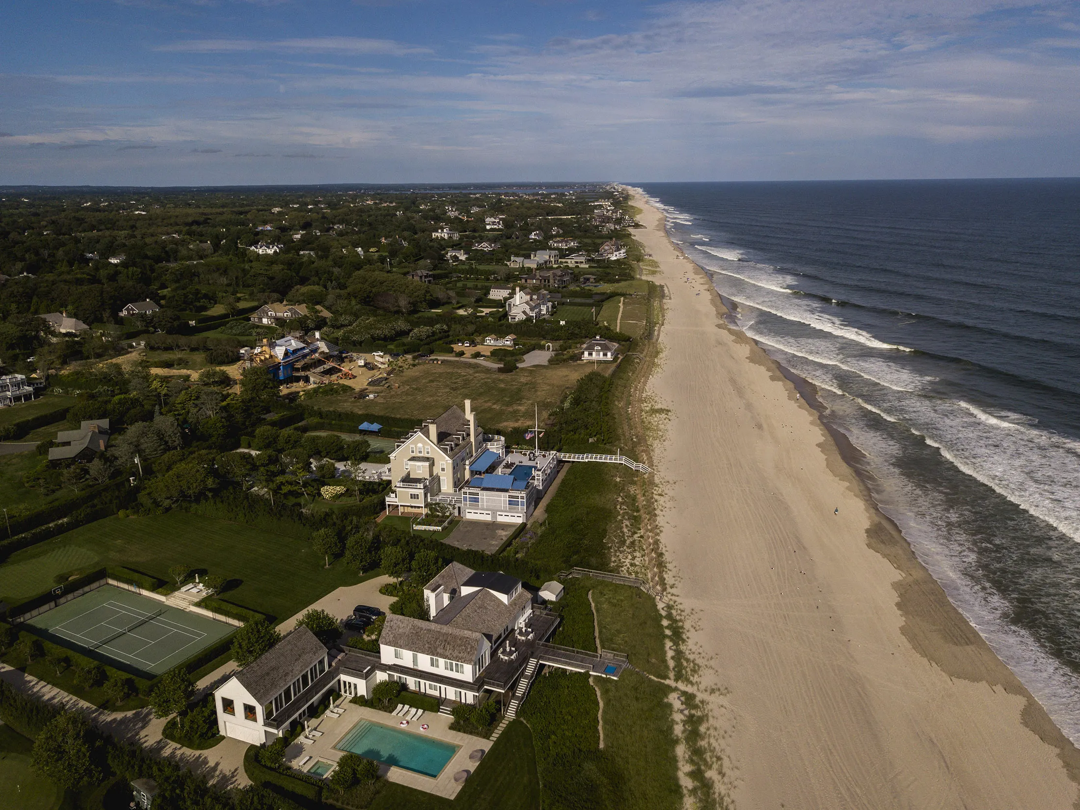 Homes along the ocean in Southampton, N.Y.