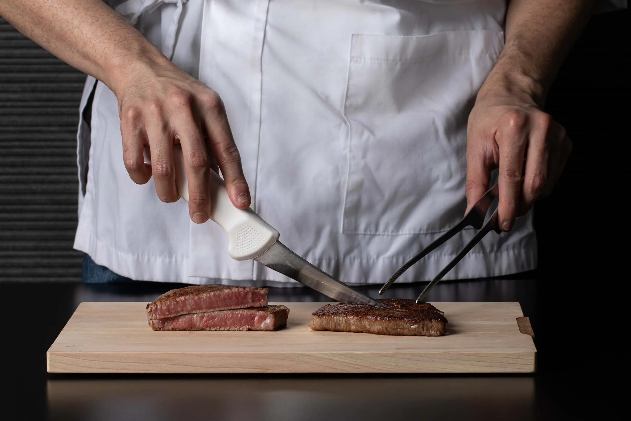 There’s just one kind of meat on offer&nbsp;at the&nbsp;new Hyun Premium Butcher Shop: wagyu.&nbsp;&nbsp;