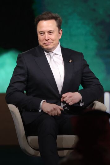 Musk Asks Suppliers to Move at "Light Speed" on Terafab Plan