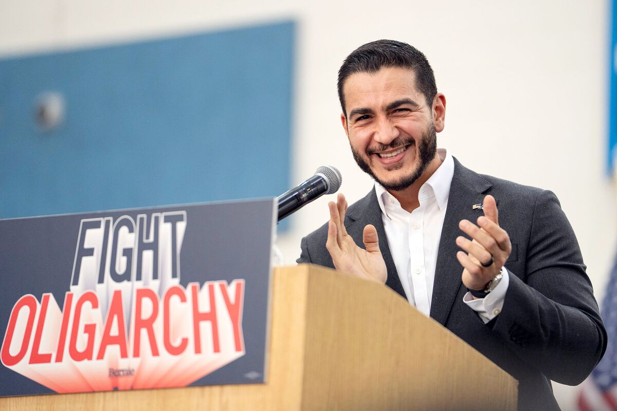 Ocasio-Cortez Backs Progressive El-Sayed in Michigan Senate Race