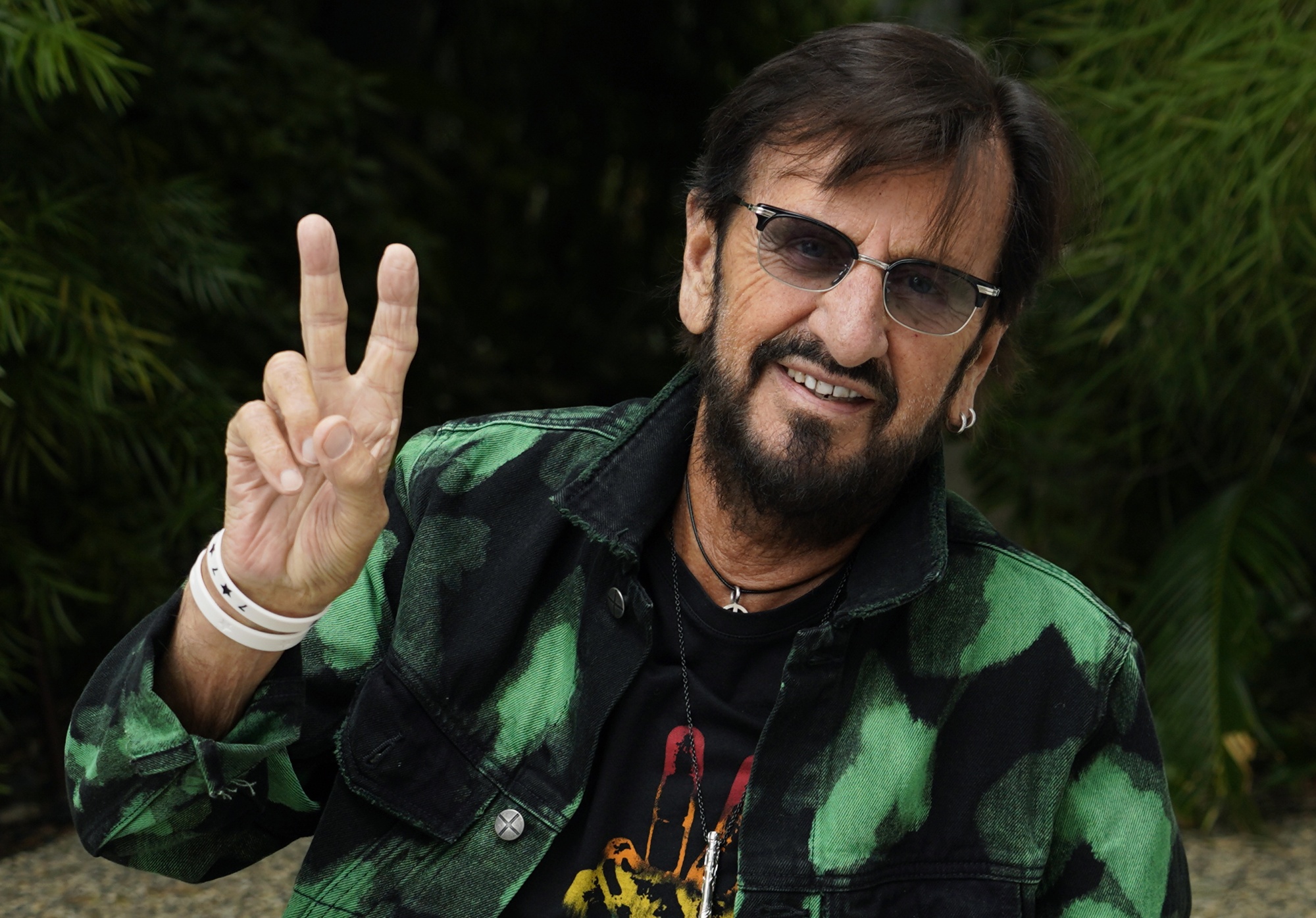 Beatles Drummer Ringo Starr to Release Country Album